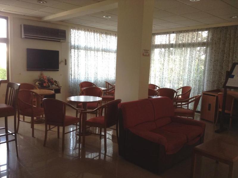 Harry'S Hotel โปรทาราส ภายนอก รูปภาพ